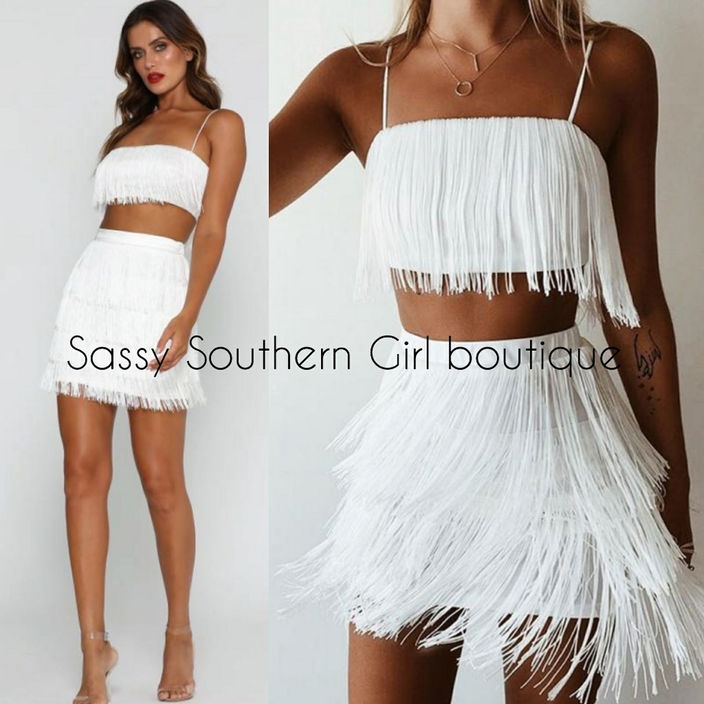 🆕⭐ White fringe crop top skirt set